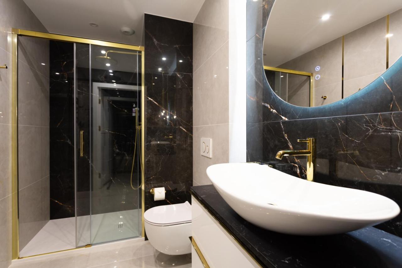 Golden Prince Apartment, So Close To Rynek! Free Parking Included. Breslavia Exterior foto